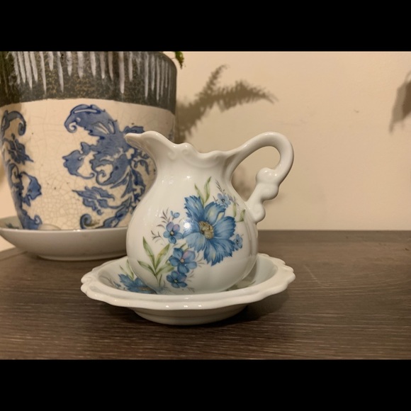 Vintage Miniature Pitcher and Saucer - Picture 1 of 6